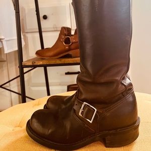 Womens Size 8 Frye Engineer 15R Boots